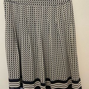Talbots navy/white skirt size 12p